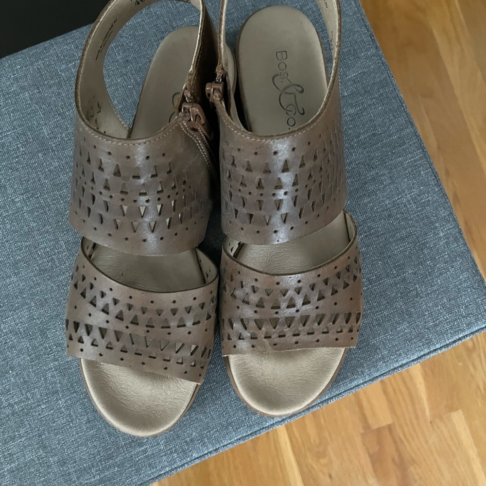 Bos. & Co. Brown Laser-Cut Double-Strap Wedge Sandals